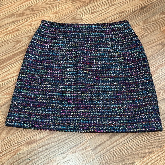 Loft skirt Ann Taylor woman’s size 2 beautiful multicolored rainbow skirt - Picture 2 of 6